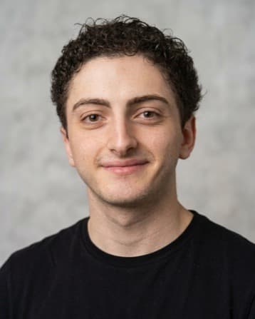 Portrait of Ryan Bentley